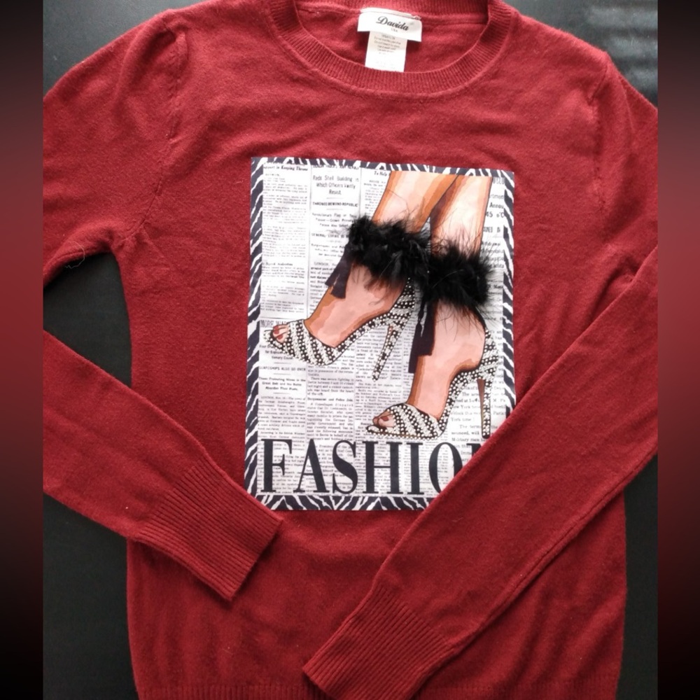 Misses size Small Burgundy long sleeves fall fashion top misses